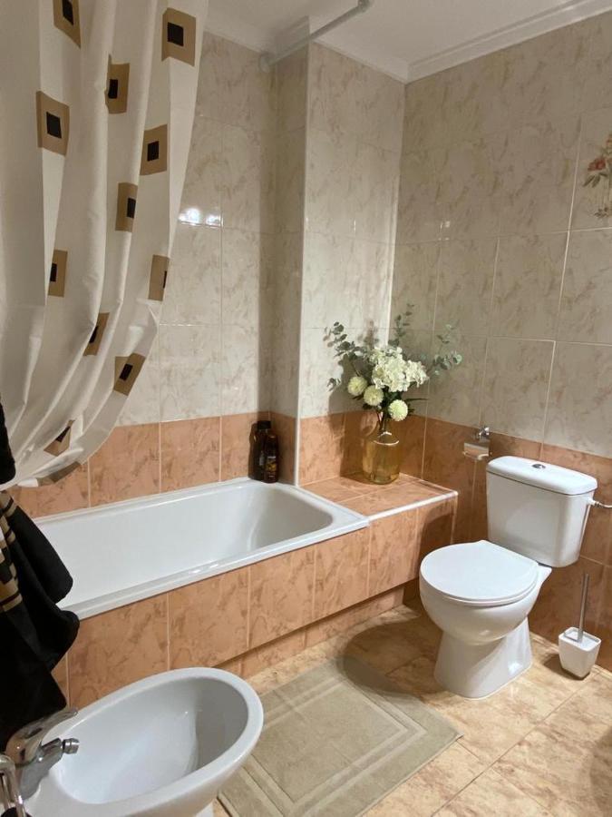 Комфортабельные Апартаменты С Большой Террасой ตอร์เรเวียคา ภายนอก รูปภาพ